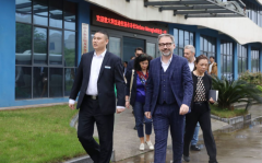 熱烈歡迎意大利圭迪佐洛市市長(zhǎng)一行蒞臨我司參觀！